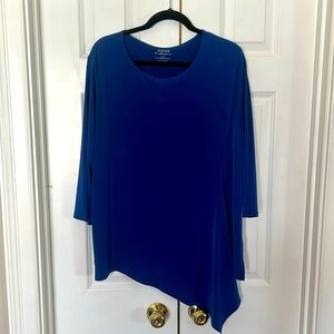 Chico’s rich cobalt blue polyester blouse.